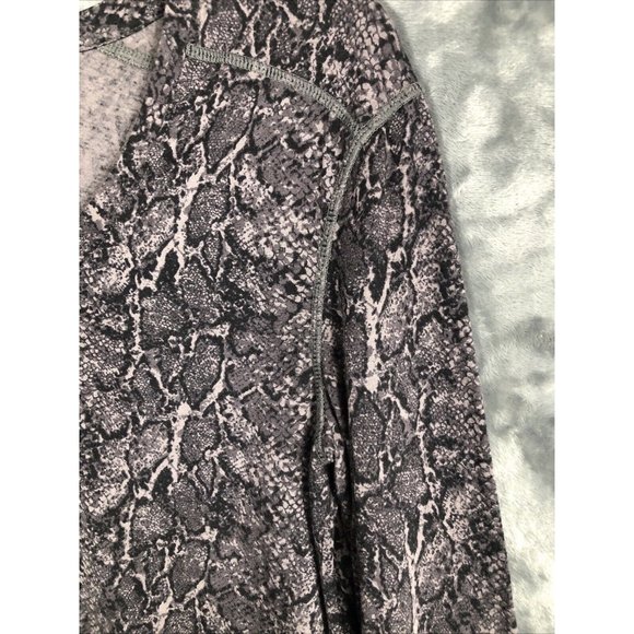 Rails EMILIA Snake Skin Print Woman’s Long Sleeve Top Charcoal Gray Sz XS - Picture 6 of 16